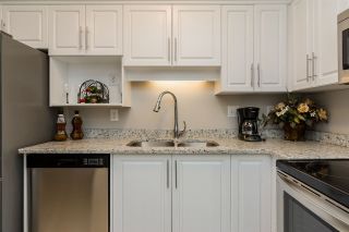 Photo 5: 304 32120 MT. WADDINGTON Avenue in Abbotsford: Abbotsford West Condo for sale in "The Laurelwood" : MLS®# R2228926