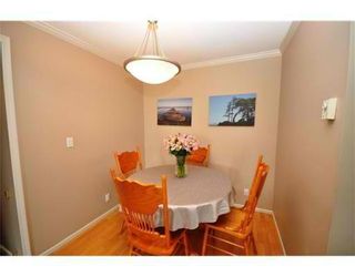 Photo 3: # 404 223 MOUNTAIN HY in North Vancouver: Lynnmour Condo for sale : MLS®# V899286