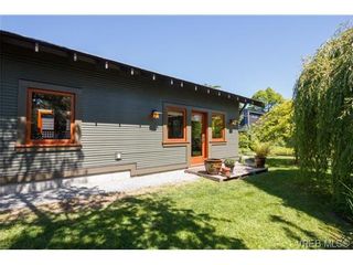Photo 17: 1050 Monterey Ave in VICTORIA: OB South Oak Bay House for sale (Oak Bay)  : MLS®# 730937