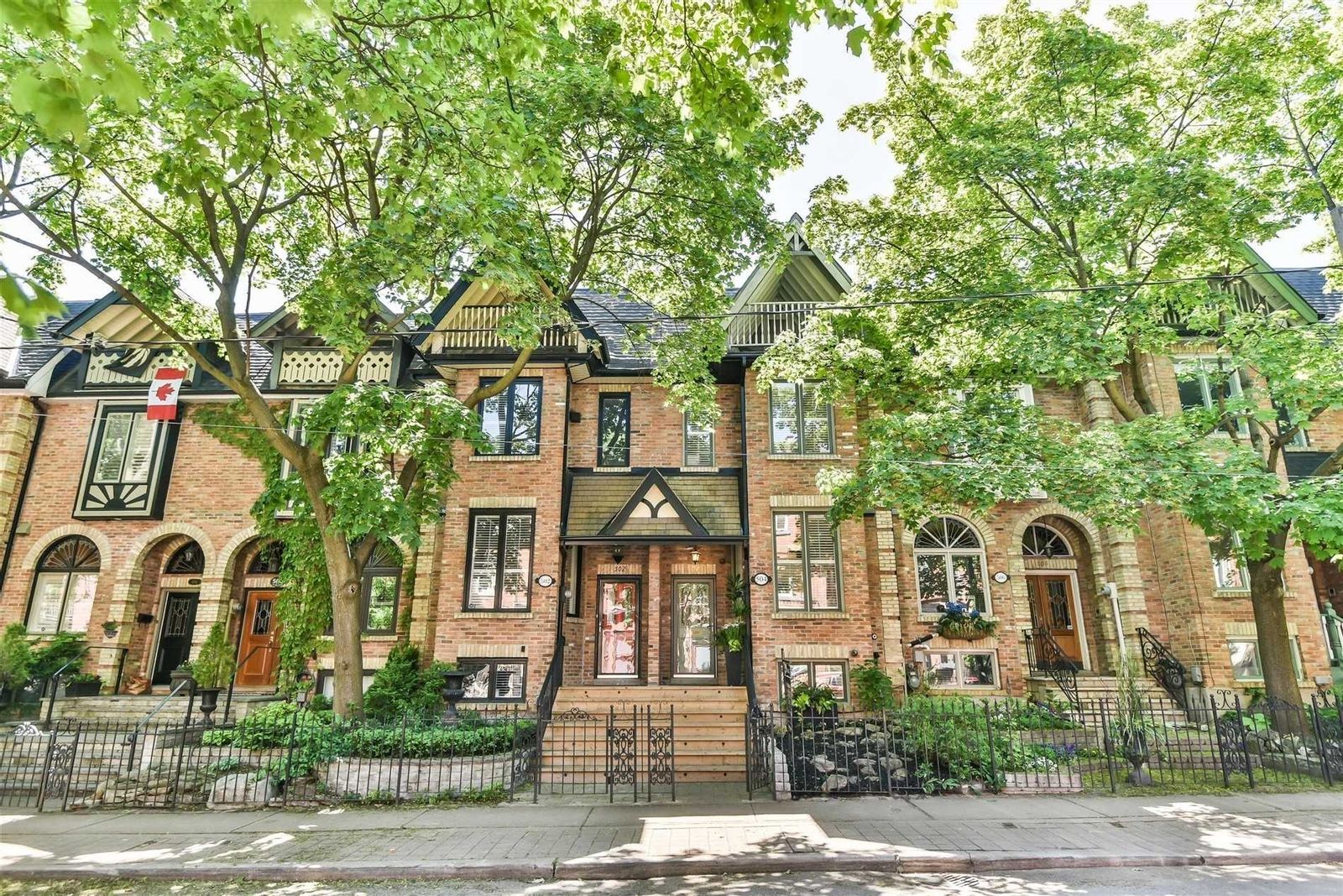 For Sale: Thoroughly Renovated In Cabbagetown