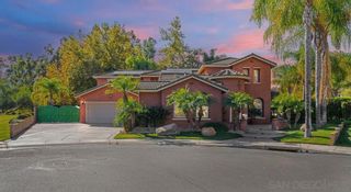 Main Photo: House for sale : 6 bedrooms : 197 Double Eagle Gln in Escondido