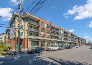 Main Photo: PH52 5355 LANE Street in Burnaby: Metrotown Condo for sale in "Infinity" (Burnaby South)  : MLS®# R2870750