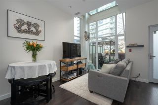 Photo 8: 141 E 1ST Avenue in Vancouver: Mount Pleasant VE Townhouse for sale in "Block 100" (Vancouver East)  : MLS®# R2440709