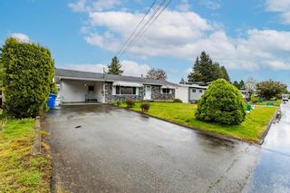 Main Photo: 2071 MAJESTIC Crescent in Abbotsford: Abbotsford West House for sale : MLS®# R2872493