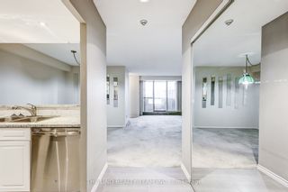 Photo 6: 1002 100 Observatory Lane in Richmond Hill: Observatory Condo for sale : MLS®# N8334740