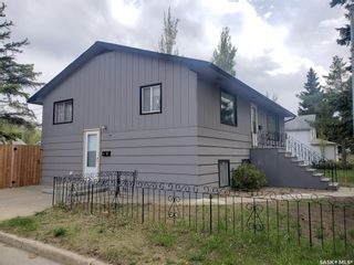 Photo 2: 1192 108th Street in North Battleford: Paciwin Residential for sale : MLS®# SK883462