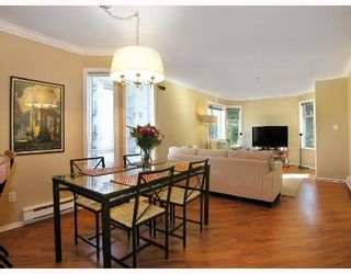 Photo 3: 305 1147 NELSON Street in Vancouver: West End VW Condo for sale in "THE SOMERSET" (Vancouver West)  : MLS®# V737024