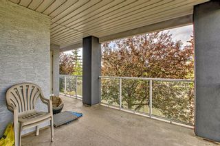 Photo 3: 1215 2280 68 Street NE in Calgary: Monterey Park Apartment for sale : MLS®# A2054328