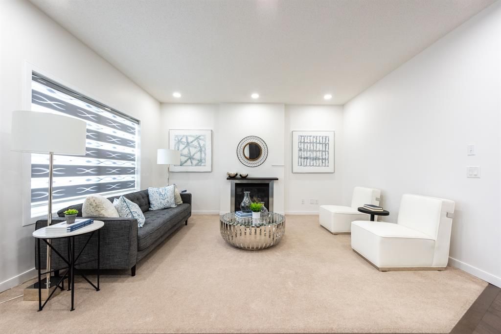 Main Photo: 329 Martin Crossing Place NE in Calgary: Martindale Detached for sale : MLS®# A2052019
