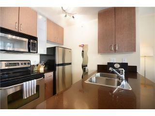 Photo 2: 2208 909 MAINLAND Street in Vancouver: Yaletown Condo for sale in "YALETOWN PARK" (Vancouver West)  : MLS®# V1038320
