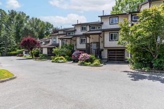 Main Photo: 26 33361 WREN Crescent in Abbotsford: Central Abbotsford Townhouse for sale in "SHERWOOD HILLS" : MLS®# R2890497