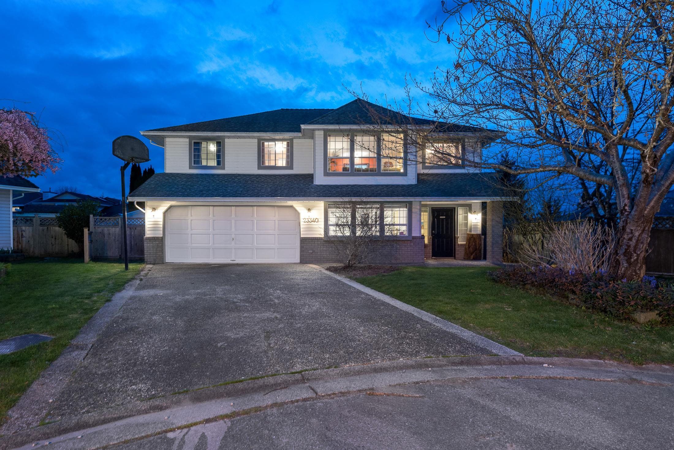 Main Photo: 23340 123 PLACE in Maple Ridge: East Central House for sale : MLS®# R2673292
