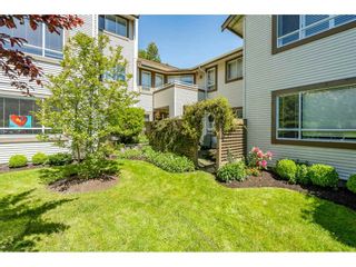Photo 26: 219 15991 THRIFT Avenue: White Rock Condo for sale in "ARCADIAN" (South Surrey White Rock)  : MLS®# R2456477