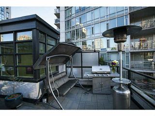 Photo 4: 315 1255 SEYMOUR Street in Vancouver: Downtown VW Townhouse for sale in "The Elan" (Vancouver West)  : MLS®# V1077114