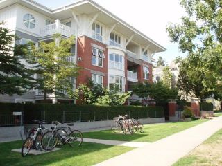 Photo 1: 308 1868 West 5th Avenue in Greenwich on 5th: Kitsilano Home for sale () 