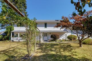 Photo 1: 1652 Janes Rd in Nanaimo: Na Cedar House for sale : MLS®# 915653