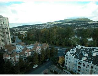 Photo 8: 1501 1199 EASTWOOD Street in Coquitlam: North Coquitlam Condo for sale in "THE SELKIRK" : MLS®# V672556