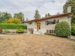 Photo 1: 1262 EASTVIEW Road in North Vancouver: Westlynn House for sale : MLS®# R2733763
