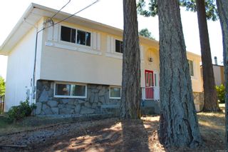 Photo 2: 1967 Jeffree Rd in Central Saanich: CS Saanichton House for sale : MLS®# 937748