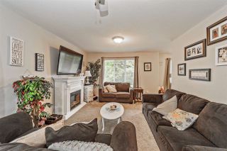Photo 8: 7765 DUNSMUIR Street in Mission: Mission BC House for sale : MLS®# R2370845