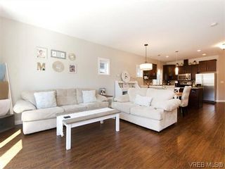 Photo 8: 3334 Turnstone Dr in VICTORIA: La Happy Valley House for sale (Langford)  : MLS®# 742466