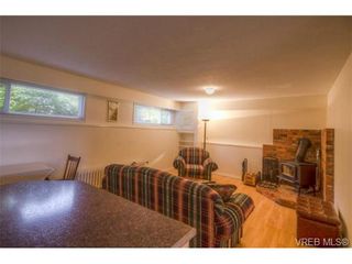Photo 12: 4149 Torquay Dr in VICTORIA: SE Lambrick Park House for sale (Saanich East)  : MLS®# 683143