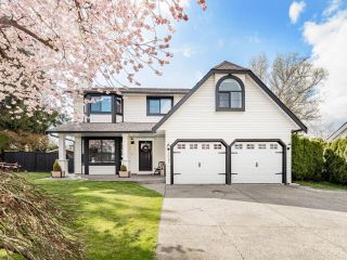 Main Photo: 5927 169A Street in Surrey: Cloverdale BC House for sale (Cloverdale)  : MLS®# R2685217