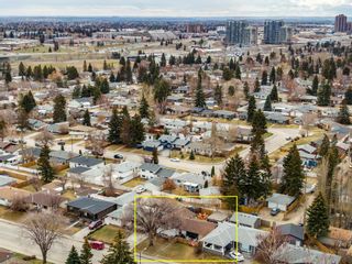 Photo 41: 715 75 Avenue SW in Calgary: Kingsland Detached for sale : MLS®# A2042140