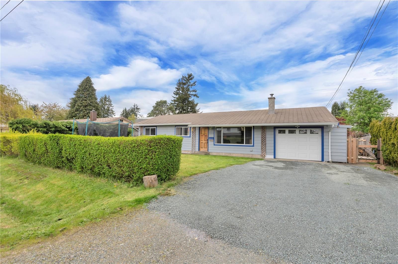 Main Photo: 2128 Dalton Rd in Campbell River: CR Willow Point House for sale : MLS®# 902993