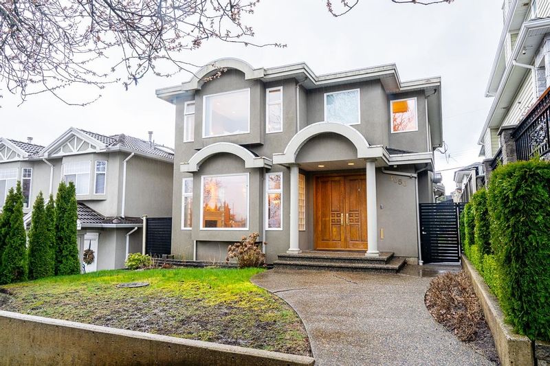 FEATURED LISTING: 3050 3RD Avenue East Vancouver
