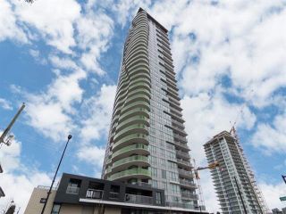 Photo 1: 2005 6638 DUNBLANE Avenue in Burnaby: Metrotown Condo for sale in "MIDORI" (Burnaby South)  : MLS®# R2355328