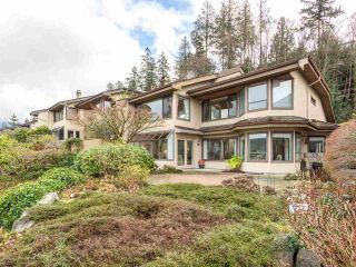 Main Photo: 5150 MEADFEILD ROAD in West Vancouver: Upper Caulfield Condo for sale : MLS®# R2031095