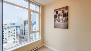 Photo 8: 1401 480 ROBSON Street in Vancouver: Downtown VW Condo for sale in "R & R" (Vancouver West)  : MLS®# R2843315