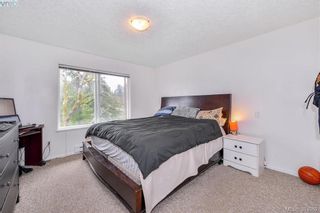 Photo 14: 2453 Whitehorn Pl in VICTORIA: La Thetis Heights House for sale (Langford)  : MLS®# 789960