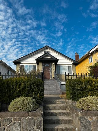 Photo 1: 3635 FRANKLIN Street in Vancouver: Hastings Sunrise House for sale (Vancouver East)  : MLS®# R2858116