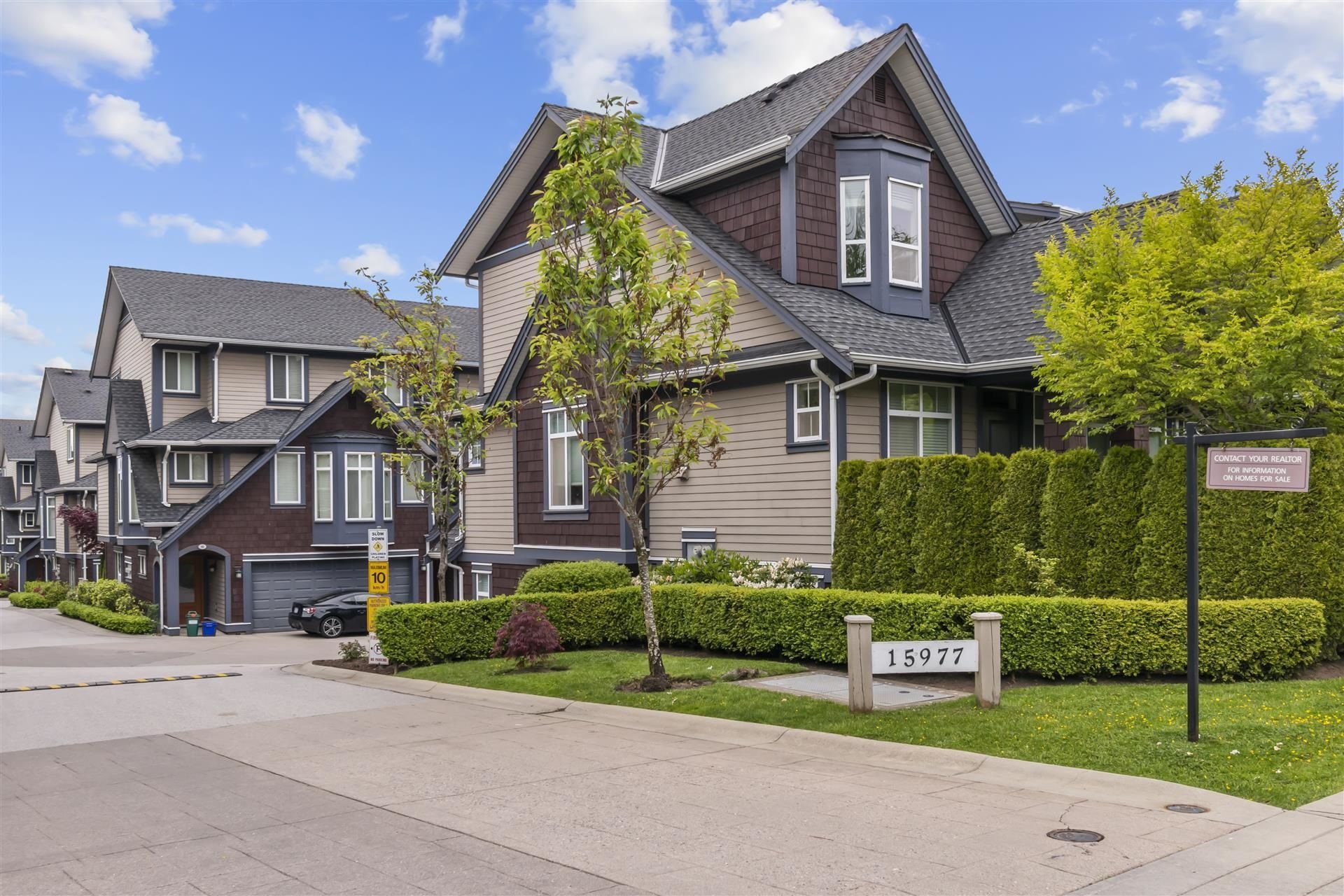 Main Photo: 33 15977 26 Avenue in Surrey: Grandview Surrey Townhouse for sale in "THE BELCROFT" (South Surrey White Rock)  : MLS®# R2692490
