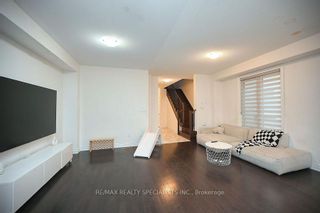 Photo 6: 25 Hubbell Road in Brampton: Bram West House (2-Storey) for sale : MLS®# W8034438