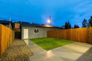 Photo 32: 4365 72 Street NW in Calgary: Bowness Semi Detached for sale : MLS®# C4302489