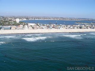 Photo 37: PACIFIC BEACH House for sale : 4 bedrooms : 5255 Edgeworth in San Diego