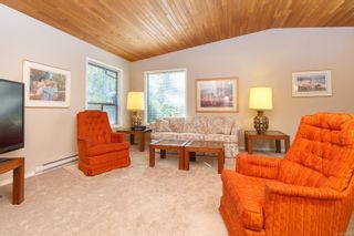 Photo 4: 9591 Waxwing Pl in Sidney: Si Sidney South-West House for sale : MLS®# 855583