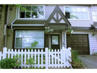 Photo 2: 77 12099 237TH Street in Maple Ridge: East Central Townhouse for sale in "GABROILA" : MLS®# V1024539