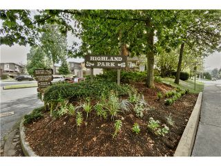 Photo 3: 4 319 HIGHLAND Way in Port Moody: North Shore Pt Moody Townhouse for sale in "HIGHLAND PARK" : MLS®# V1028361