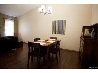 Photo 7: 213 Red Oak Drive in WINNIPEG: North Kildonan Residential for sale (North East Winnipeg)  : MLS®# 1320584