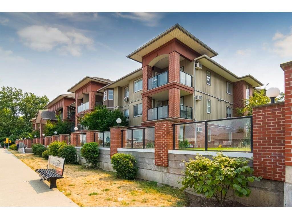 Main Photo: 206 19774 56 Avenue in Langley: Langley City Condo for sale in "Madison Station" : MLS®# R2582566