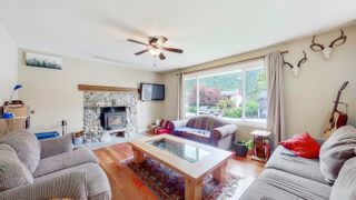 Photo 11: 38157 CHESTNUT Avenue in Squamish: Valleycliffe House for sale : MLS®# R2745111