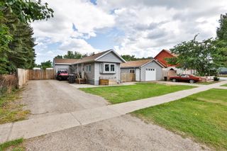 Photo 1: 314 Brainard Street: Barons Detached for sale : MLS®# A1235248