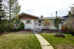 Main Photo: 5011 Waverley Drive SW in Calgary: Westgate Detached for sale : MLS®# A2131945