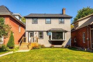 Photo 1: 505 QUEEN Street E in Dunnville: House for sale : MLS®# H4176057