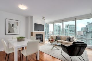 Photo 2: 1705 590 NICOLA Street in Vancouver: Coal Harbour Condo for sale in "Cascina" (Vancouver West)  : MLS®# R2677050