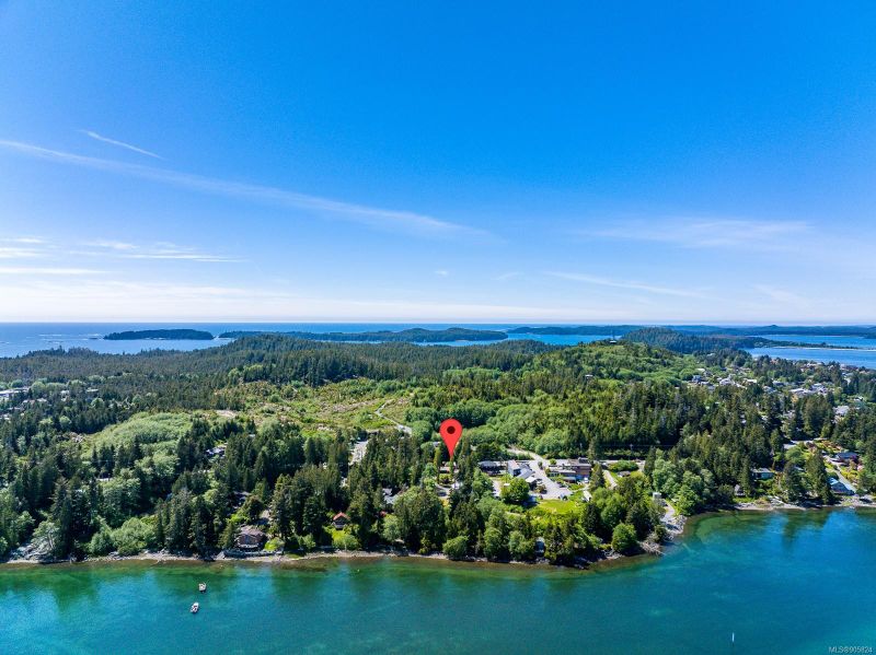 FEATURED LISTING: 780 Campbell St Tofino